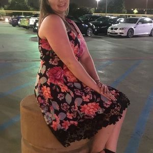 Donna Ricco floral lacy dress